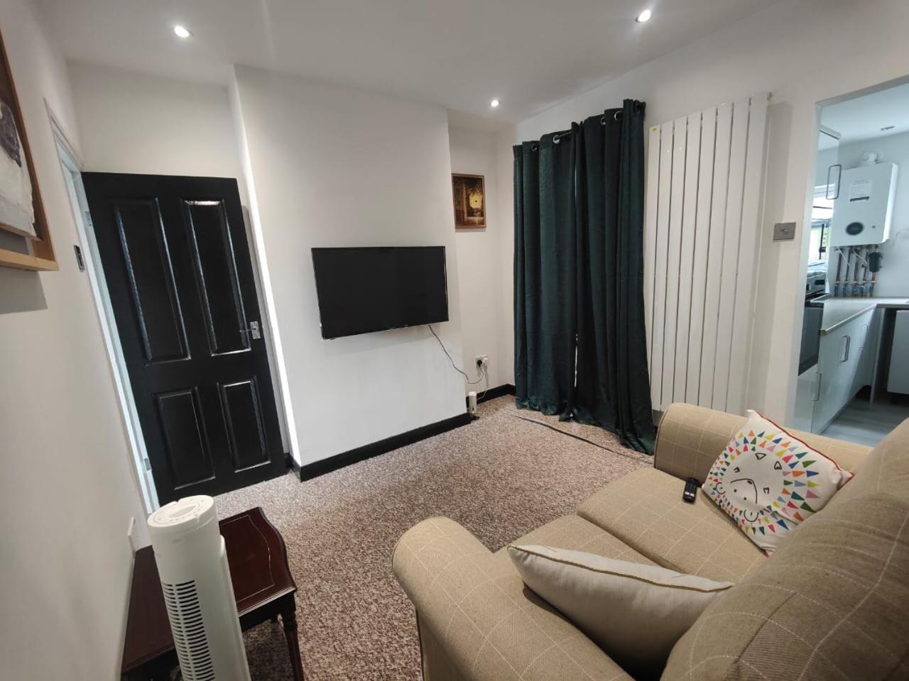 Cozy Luton Apartman Chatham  Kültér fotó